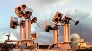 A solo exhibition featuring my recent abstract works. Some of the paintings are available for sale on my online shop.